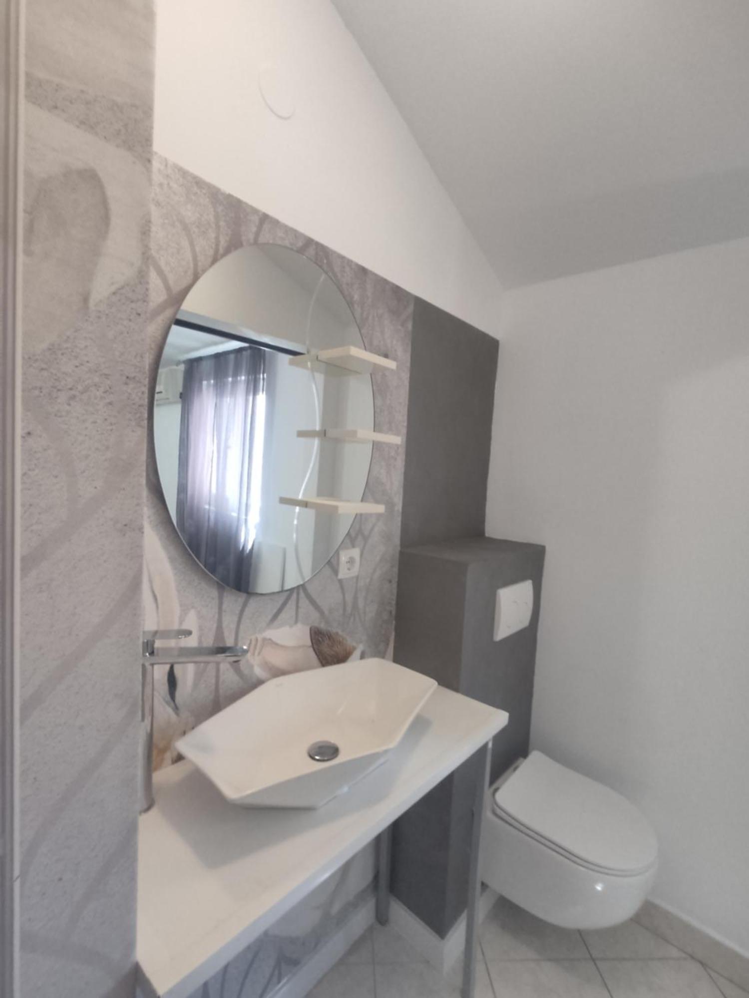 Apartments Villa Dalmatina Vodice Exterior foto