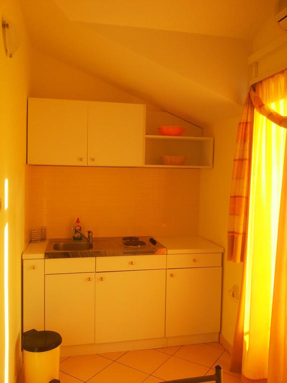 Apartments Villa Dalmatina Vodice Cameră foto