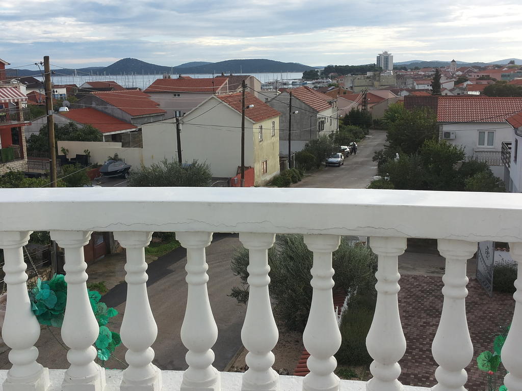 Apartments Villa Dalmatina Vodice Cameră foto